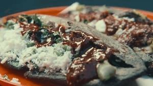 Garnachas: Glorious Street Food! S1 Eps1