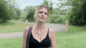 Sirens S1 Eps1